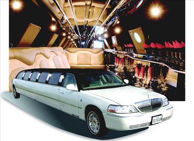 Stretch Limo - Lincoln Town Car