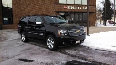 SUV - Chevrolet Suburban