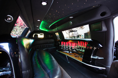 Stretch Limo - Lincoln Town Car