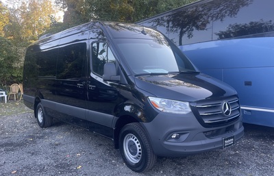 Executive Van - Mercedes Benz Sprinter