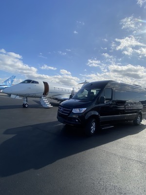 Executive Van - Mercedes Benz Sprinter