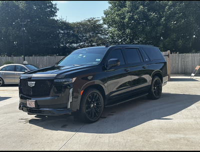 SUV - Cadillac Escalade ESV