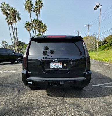 SUV - Chevrolet Suburban