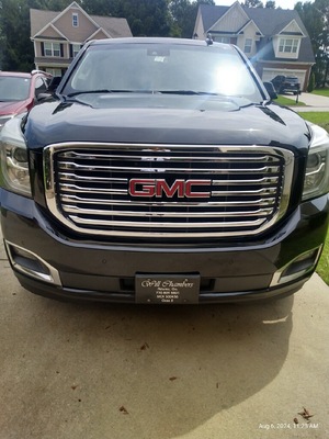 SUV - GMC Yukon XL