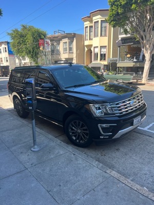 SUV - Ford Expedition