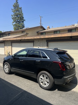 Sedan - Cadillac XT6