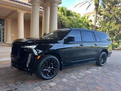 SUV - Cadillac Escalade ESV